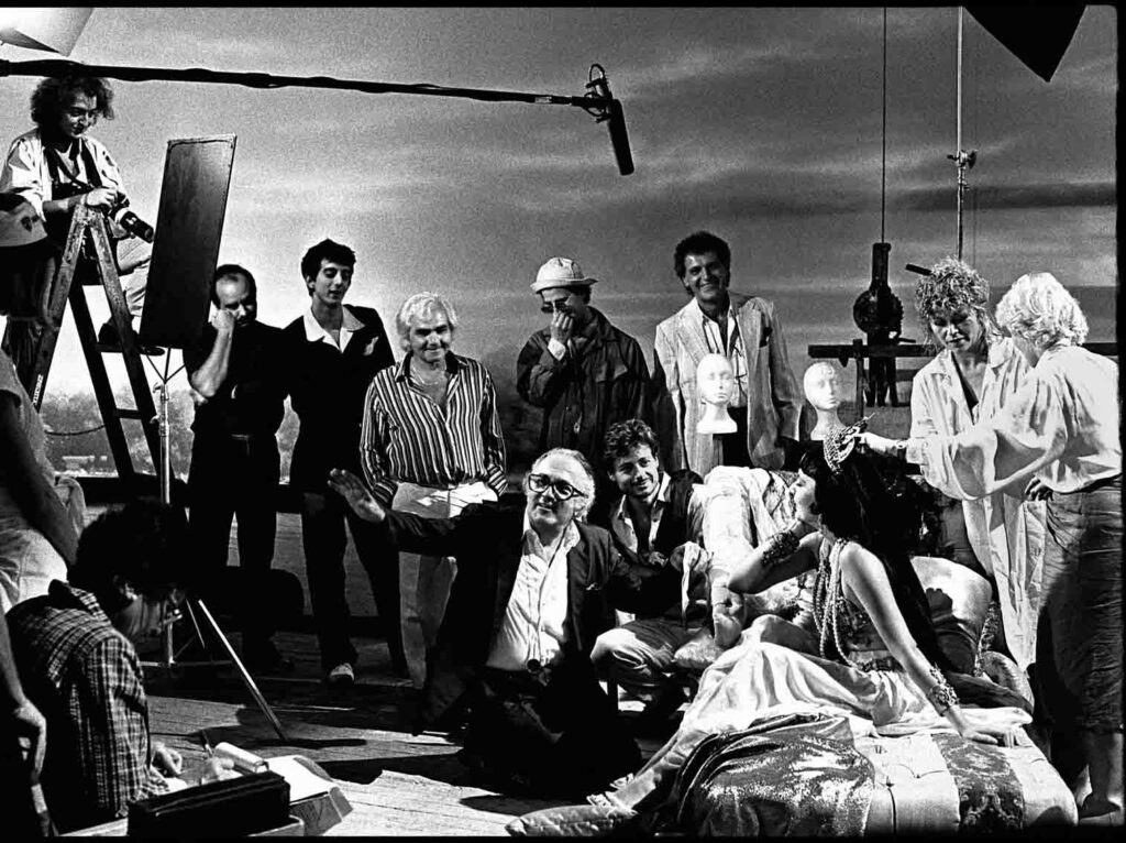 Fellini sul set di “Intervista” (1987)